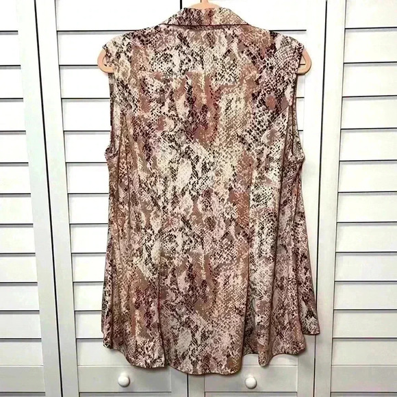 Knapp Studio Snakeskin Sleeveless Button Down Hi-Low Flounce Hem Top Size XL - Picture 7 of 7